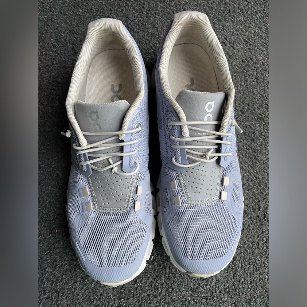On Cloud 5 Running Shoe Women's Size 7 Color Nimbus 59-98371